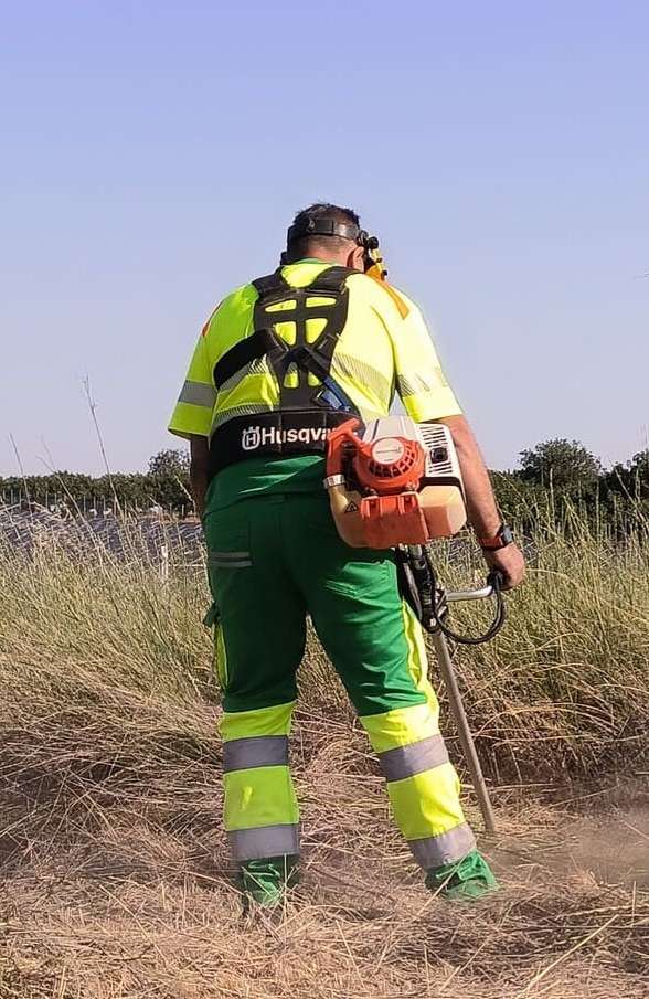 Περιοχές Εξυπηρέτησης που καθαρίζουμε οικόπεδα