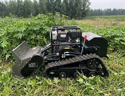 Αποψίλωση και Κοπή Χόρτων με Μηχανήματα